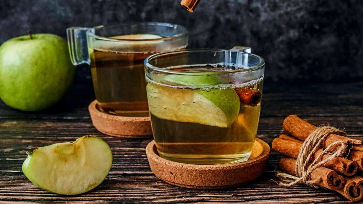 Woda jabłkowa z cynamonem